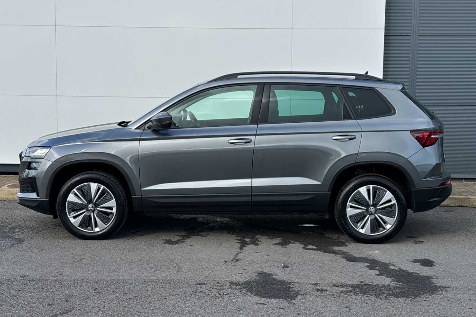 SKODA Karoq SUV 1.5 TSI (150ps) SE Drive ACT